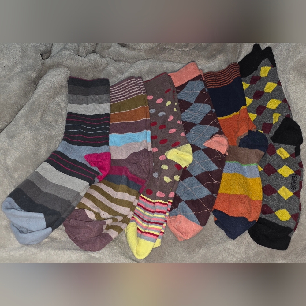 Lot of 6 Pairs Casual Dress Crew Socks Patterned Striped Argyle Unisex Size 7-10
